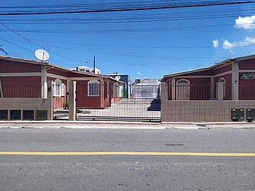 Casa T�rrea 1 Quarto � Venda nos Ingleses - Florian�polis