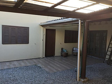 Ampla Casa � Venda nos Ingleses Florian�polis